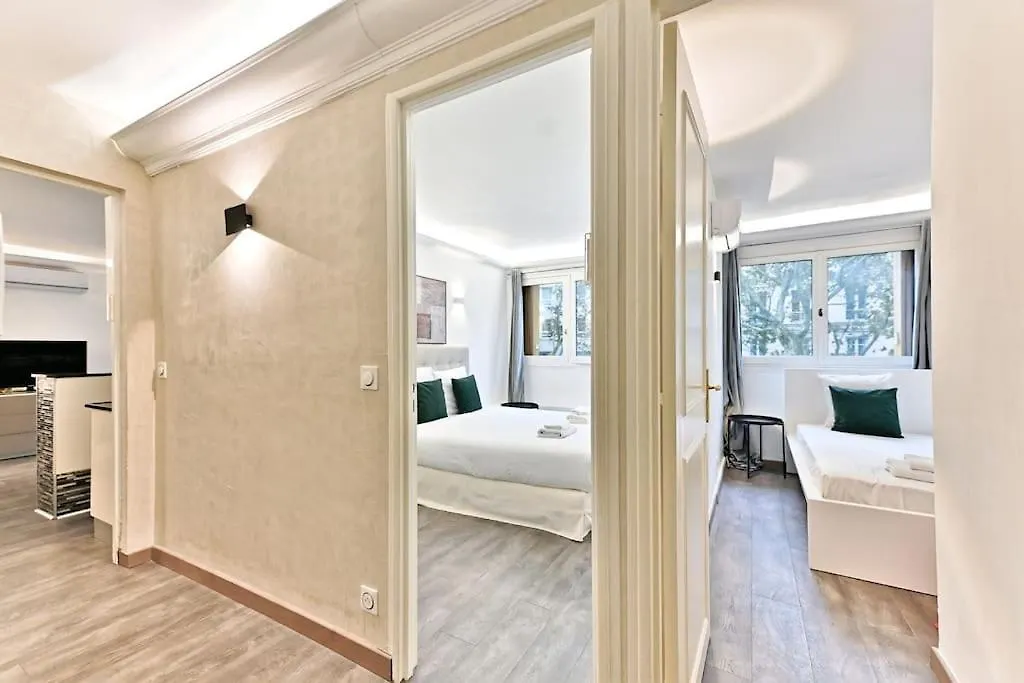 Appartement Ensoleille Proche Buttes Chaumont Paris